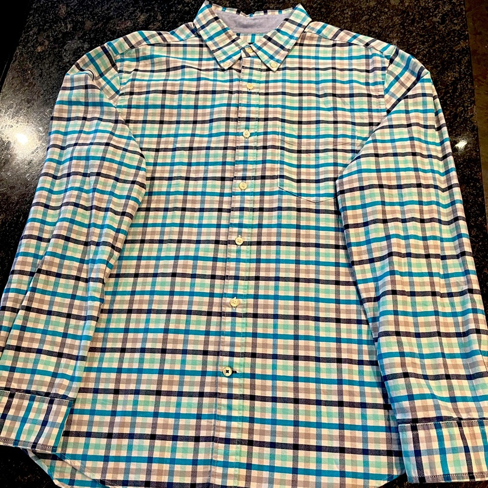 American Eagle Blue and Teal Plaid Button Down